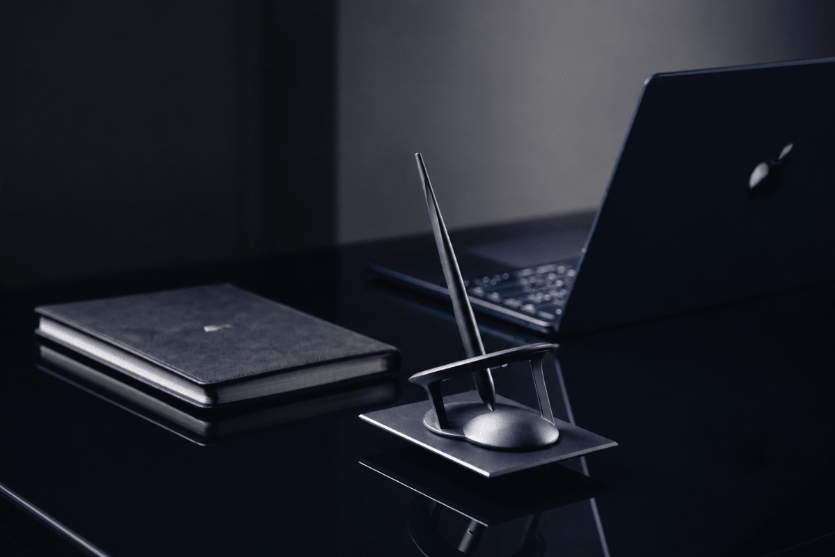 Novium Presents the Hoverpen Interstellar – The Award-Winning Pen that Defies Gravity - novium