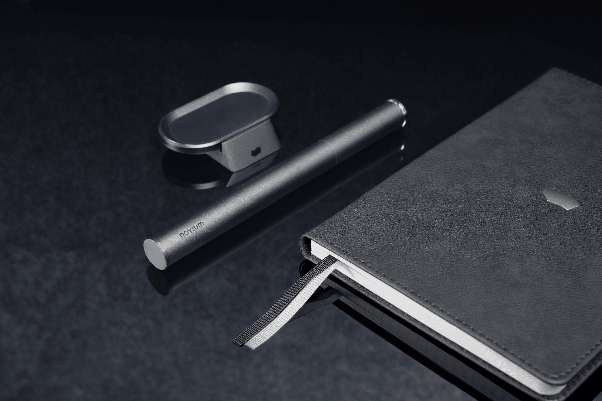 The Best Desk Accessories for a Minimalist Workspace - novium
